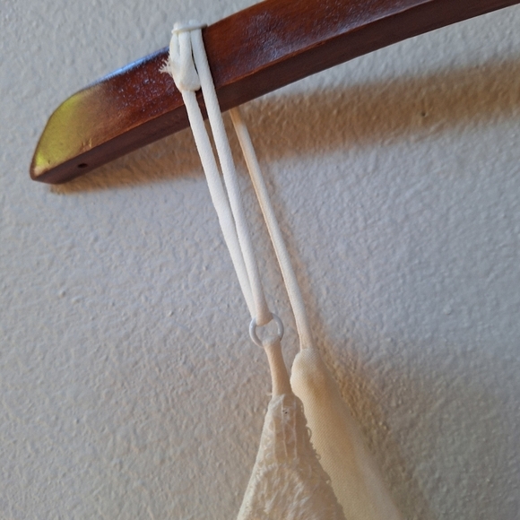 ASTR the label Womens Ivory Crocheted Mini Dress. Size XS - Picture 7 of 9